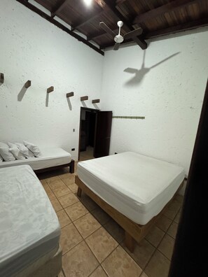 3 habitaciones y wifi 