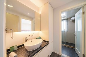 Superior Apartment, 3 Bedrooms, City View | Bathroom | Slippers