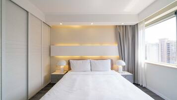 Superior Apartment, 3 Bedrooms, City View | Blackout drapes, free WiFi