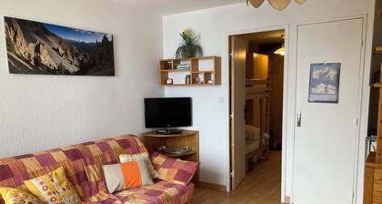 Risoul 1850 - ideal studio for 2 to 4 people, start of the slopes, mountain view