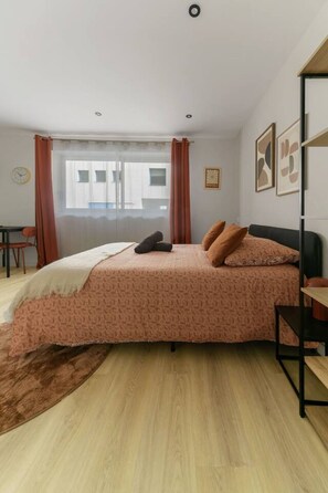 1 sovrum, strykjärn/strykbräda, gratis wi-fi och sängkläder