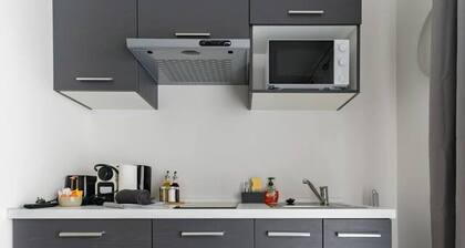 Le 2B - Designer air-conditioned apartment in the city center