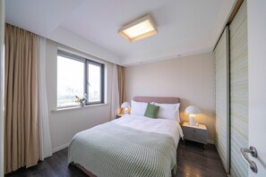 Superior Apartment, 3 Bedrooms, City View | Iron/ironing board, free WiFi