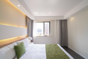 شقة سوبيريور - ٣ غرف نوم - منظر للمدينة | مكواة/لوح كي وواي فاي مجانًا