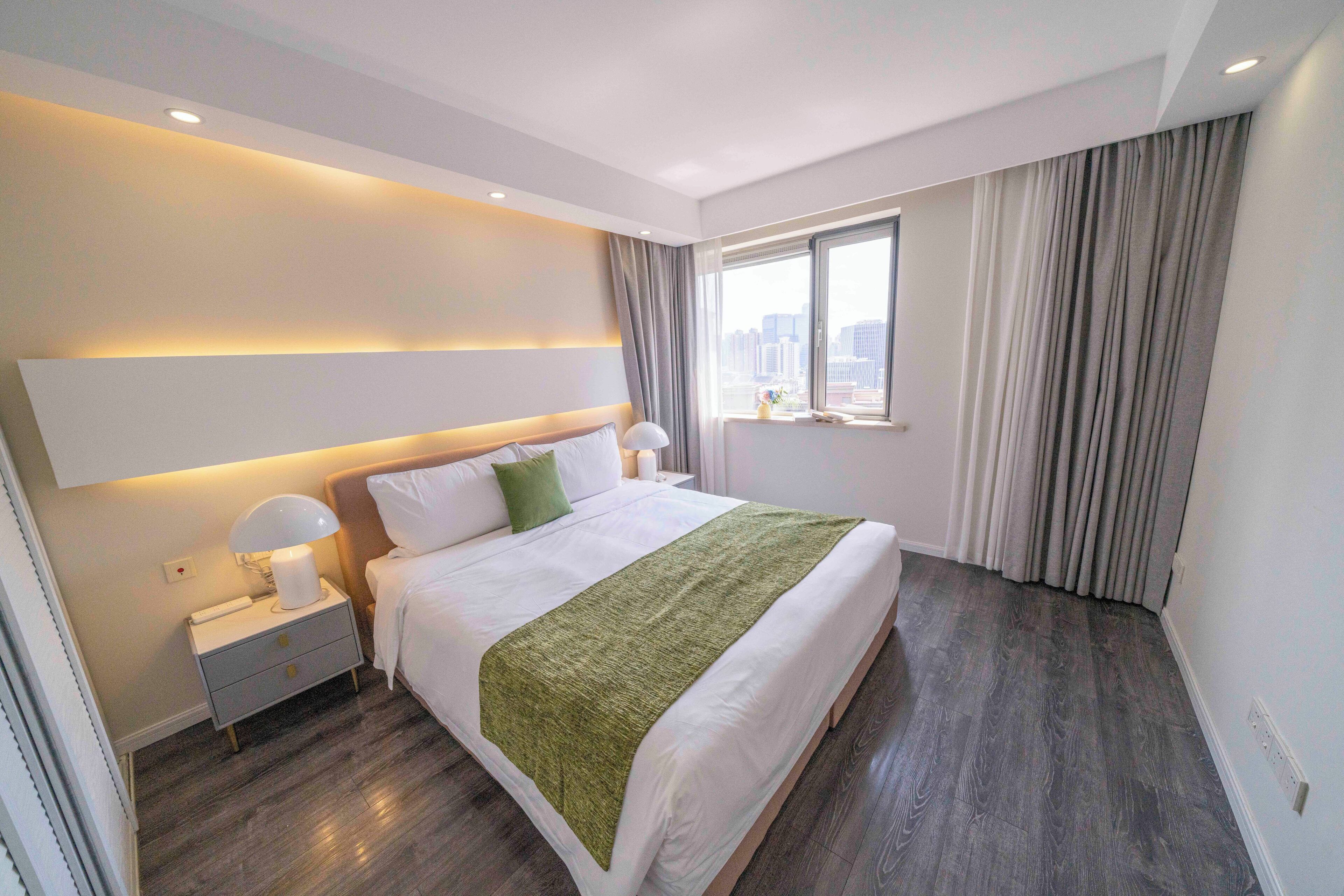 Superior Apartment, 3 Bedrooms, City View | Iron/ironing board, free WiFi