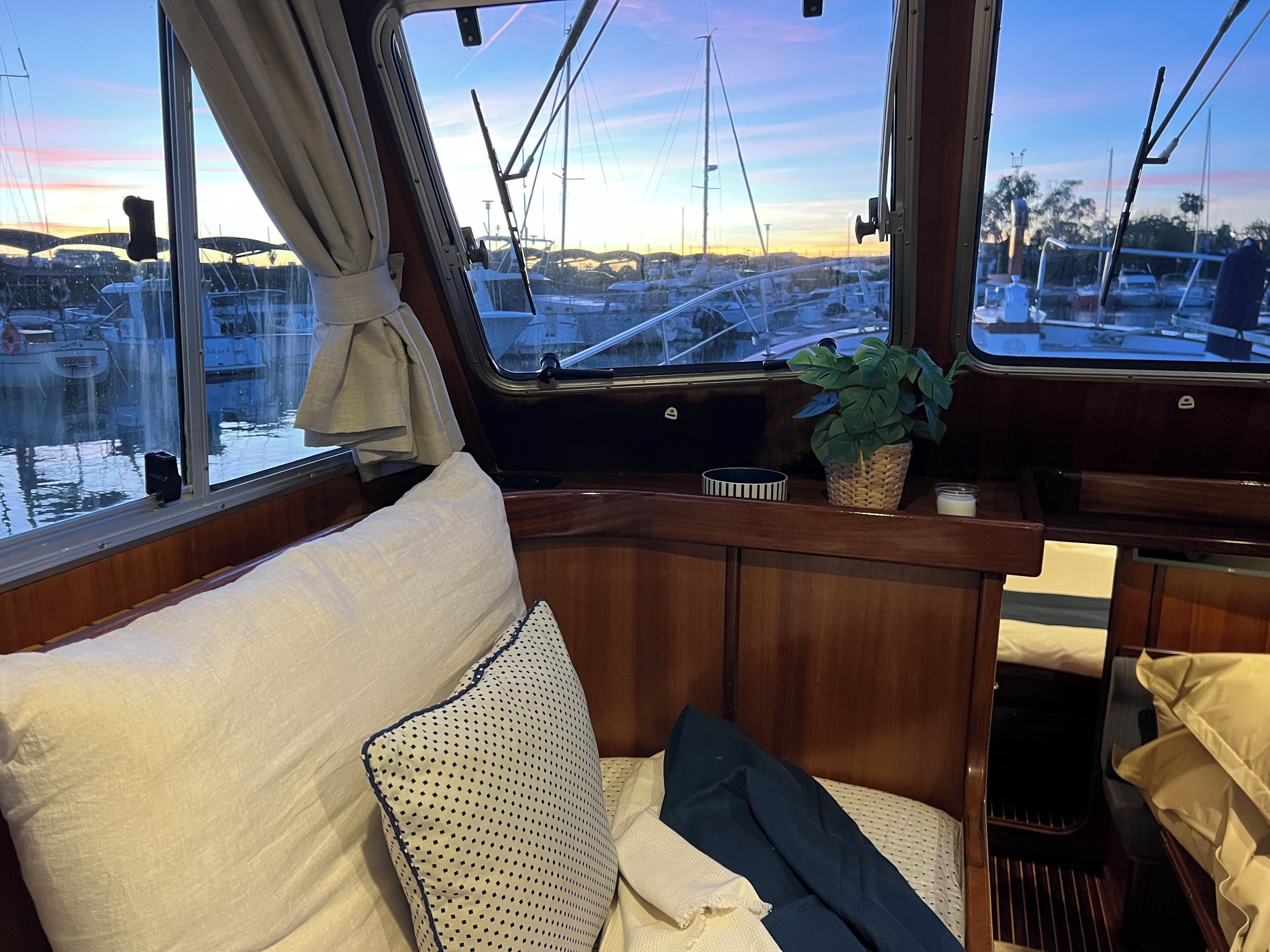 1 slaapkamer, een kluis op de kamer, beddengoed