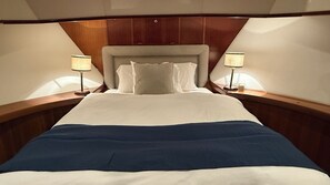 1 bedroom, in-room safe, bed sheets