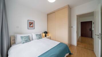 Superior Apartment, 2 Bedrooms, City View | Blackout drapes, iron/ironing board, free WiFi