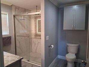 Towels, toilet paper