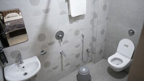 Deluxe Double Room - Shivpriya Palace (Deoghar)