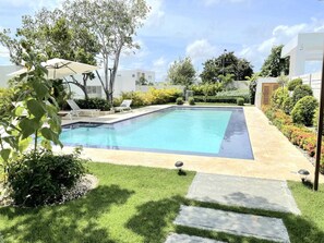 Piscina all'aperto
