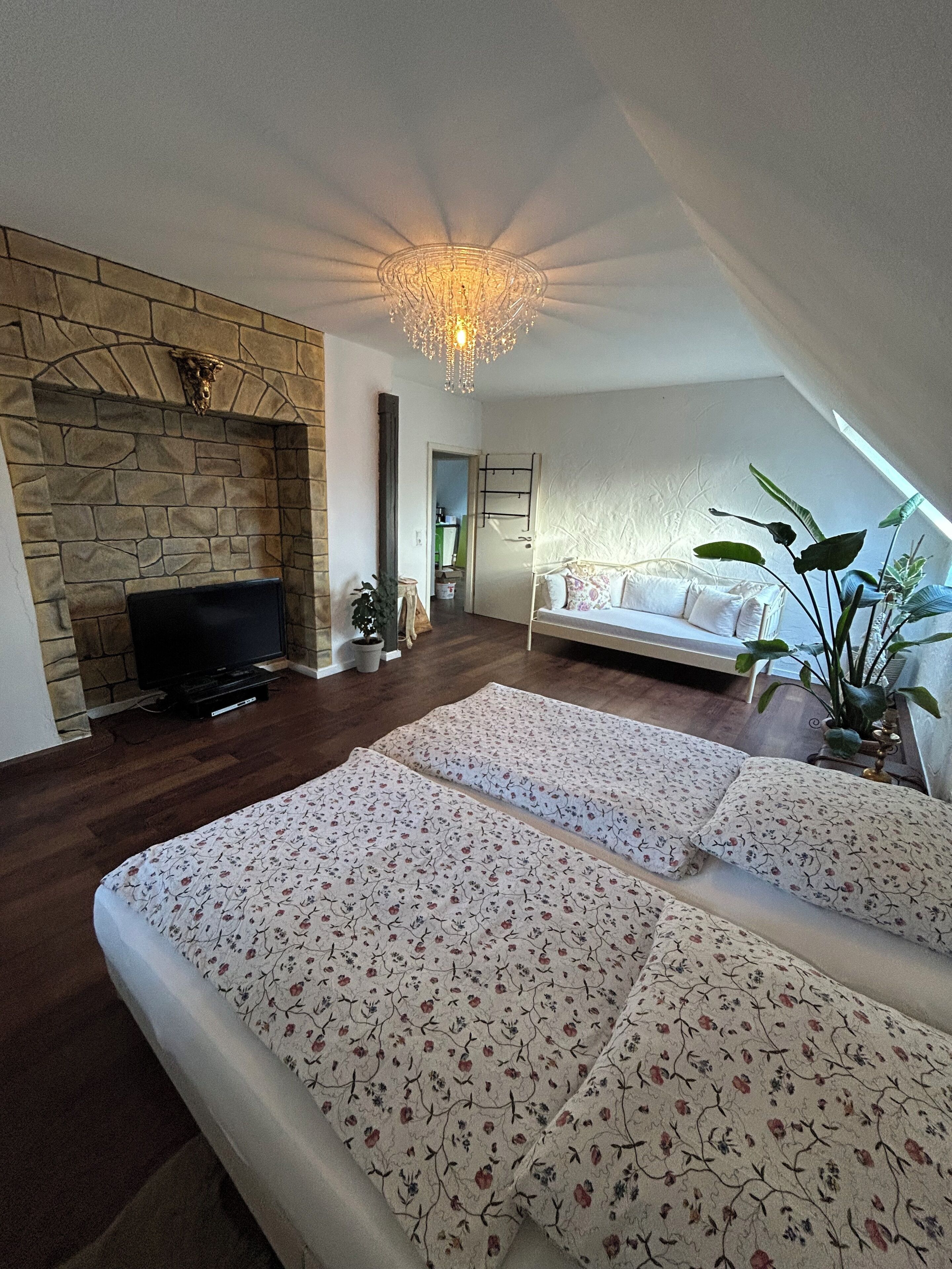 2 bedrooms, free WiFi, bed sheets