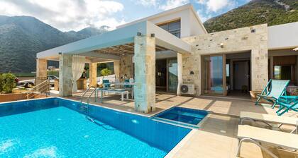 Villa Sugar Premium Villa,Pool,near the beach, tavern