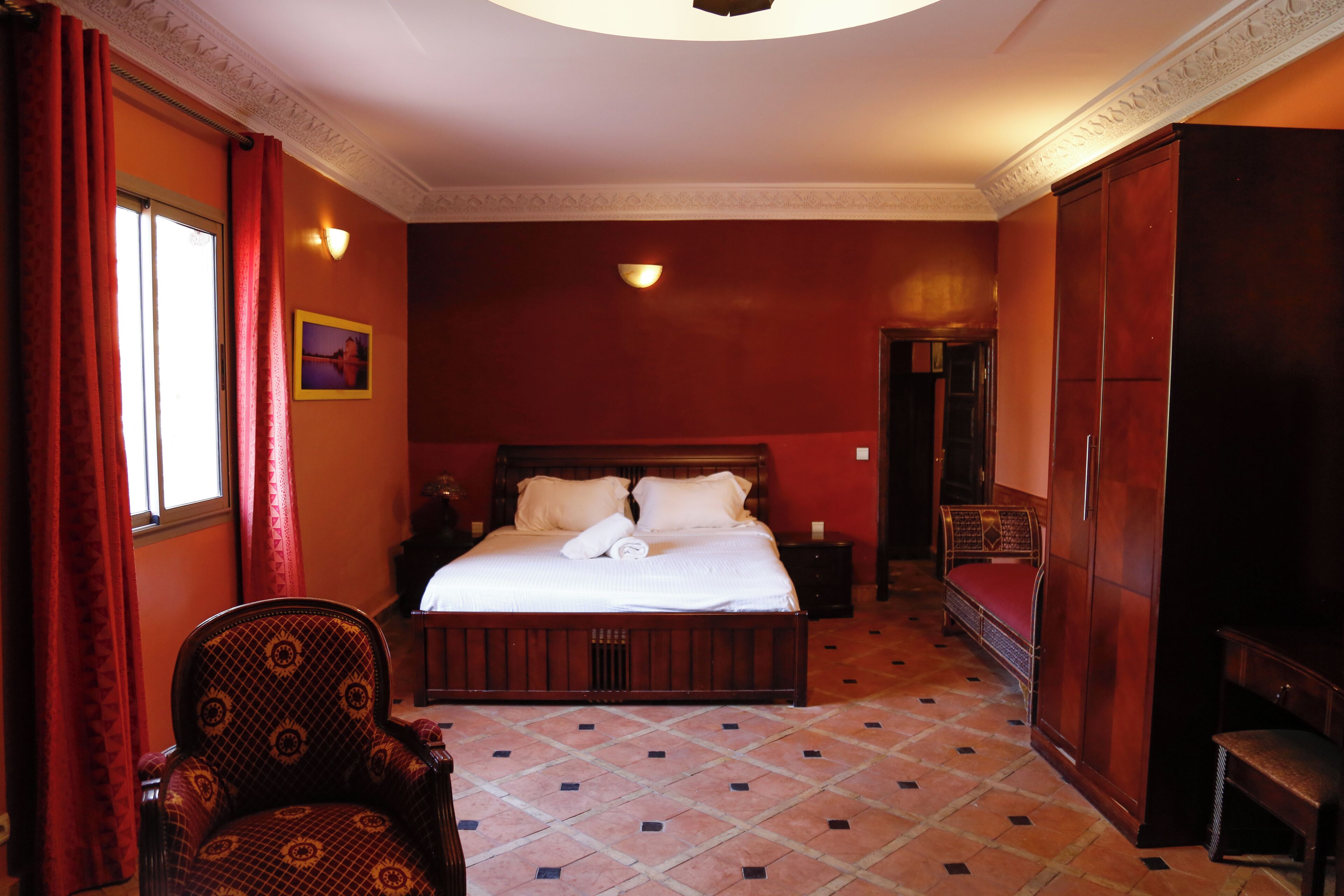 9 bedrooms, iron/ironing board, WiFi, bed sheets