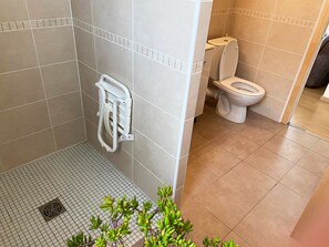 تجهيزات دش، مناشف