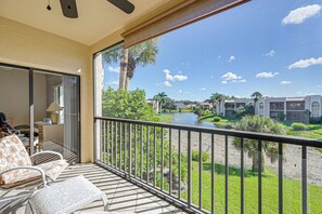Apartment (2 Bedrooms) | Interior - Condo w/ Pool! 6 Mi to Beach & Dtwn Naples (Naples)