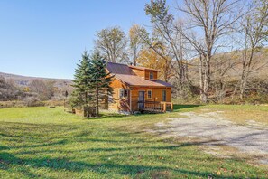 House (1 Bedroom) | Exterior - Scenic Getaway, 10 Mi to Snowshoe Mountain & Lake! (Snowshoe)