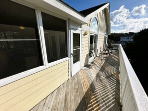 Property grounds - D114- Beautiful 6 bedroom home in Duck, private pool & hot tub, Pet friendly. (Duck)