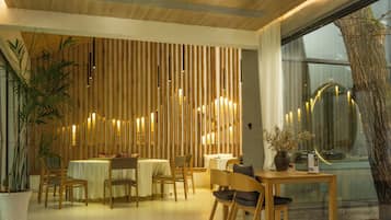 Petit déjeuner composé de spécialités régionales compris tous les jours