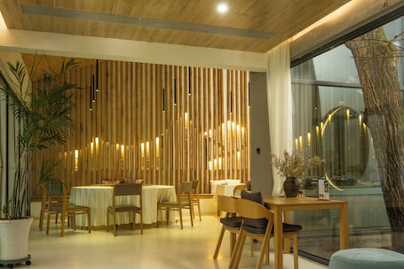 Free daily local cuisine breakfast