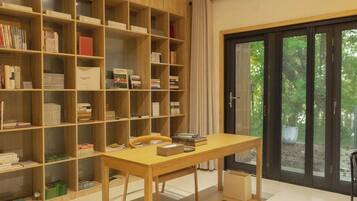 エグゼクティブ スイート バルコニー リバービュー | WiFi (無料)