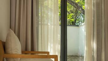 Deluxe Double Room, Balcony, Garden View | Free WiFi