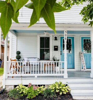 Exterior detail - BayBerry - Stylish 3BR Home in Historic Cape Charles (Cape Charles)