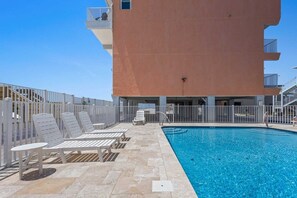 Apartment, 2 Schlafzimmer | Pool