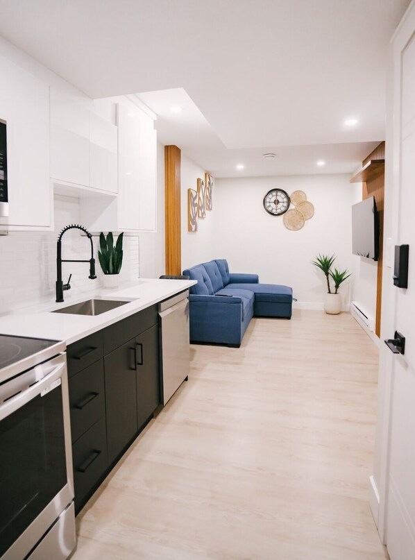 Microwave, oven, stovetop