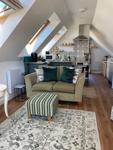 Grove View Studio Apartment.