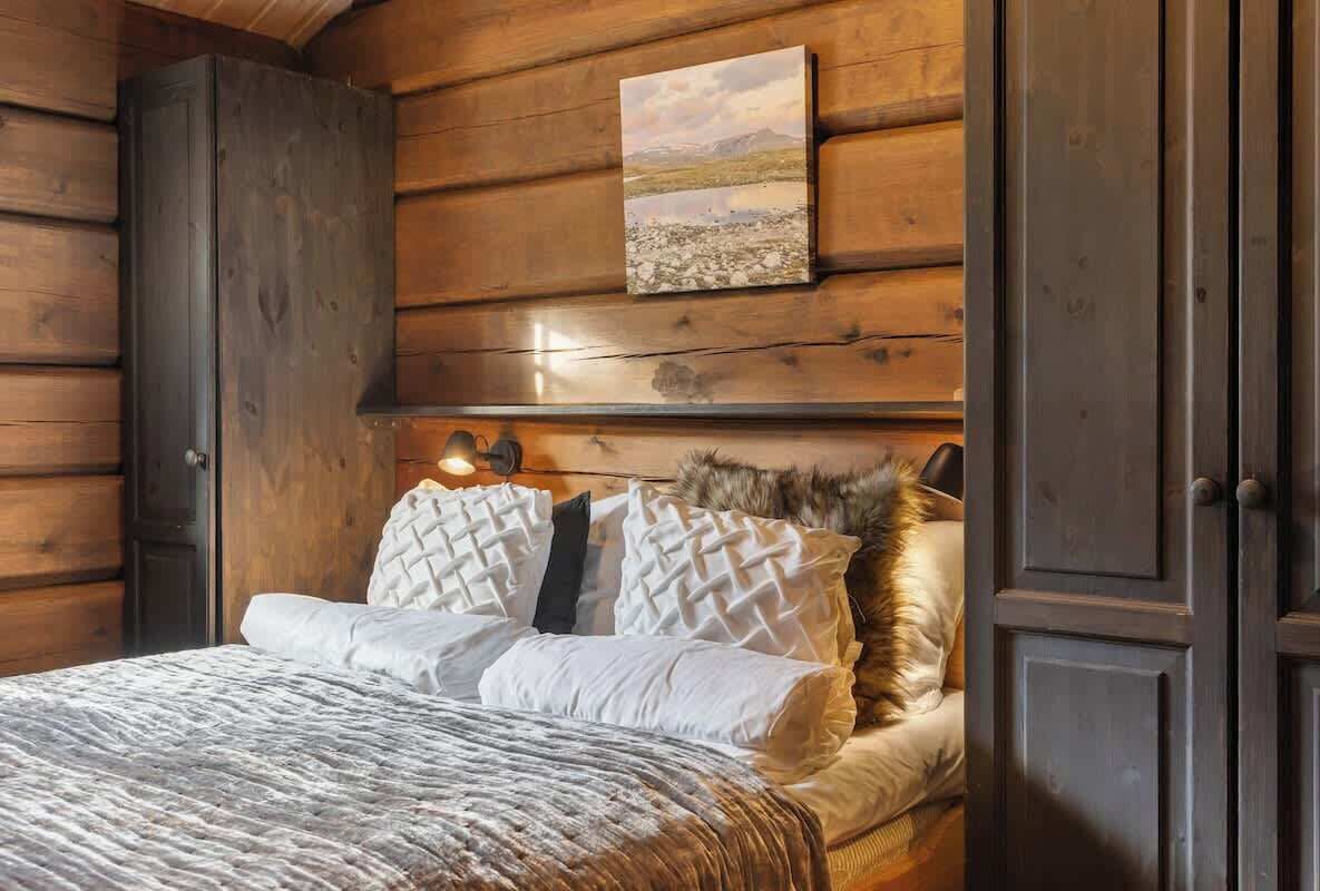 4 quartos, ferros/tábuas de passar roupa, Wi-Fi, roupa de cama