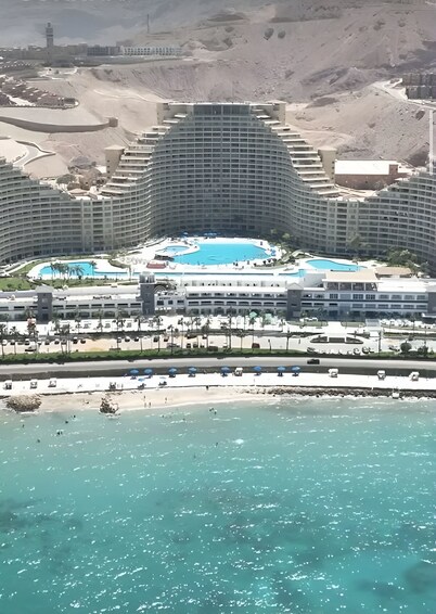 Porto Sokhna Pyramids Apartment – Sea View & Pool