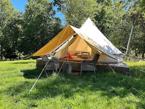 Un bivouac confortable en pleine nature. L’escale parfaite des randonneurs.
