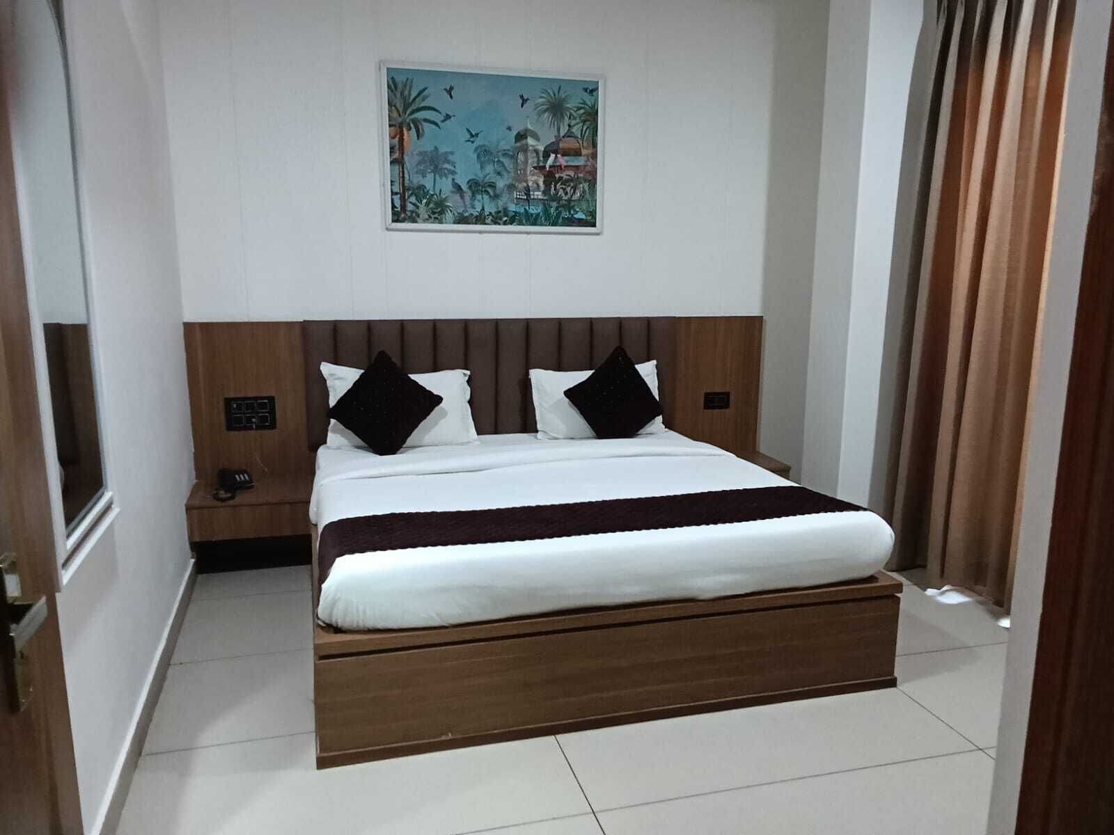 Dobbeltrom, byutsikt | Wi-fi (inkludert)