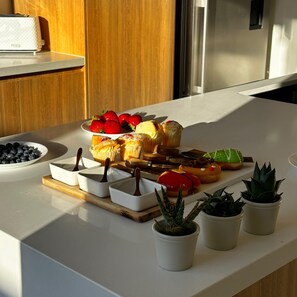 Dining - Brand New Luxury House (Be the First to Stay) • 5-minute to Scarborough Beach (Doubleview)