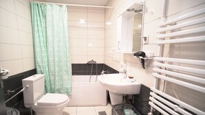 Luokittelematon kuva, 4 kautta 9, painike