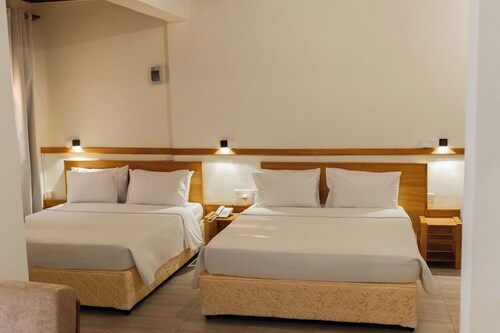 Amakuza Residence -Traveller's Haven Comfort Near Convention Centre & Airport
