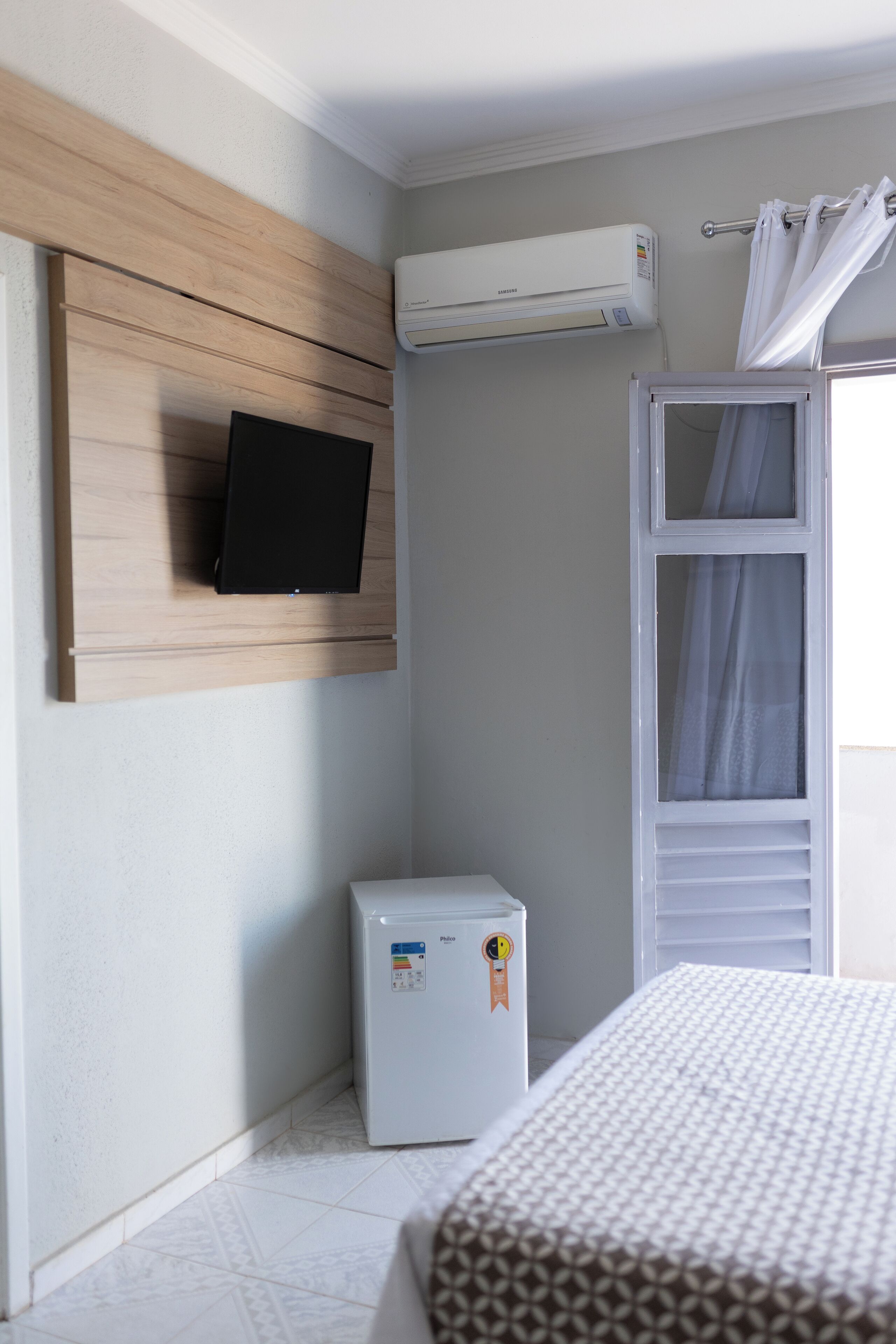 Junior Suite, City View | Laptop workspace, free WiFi