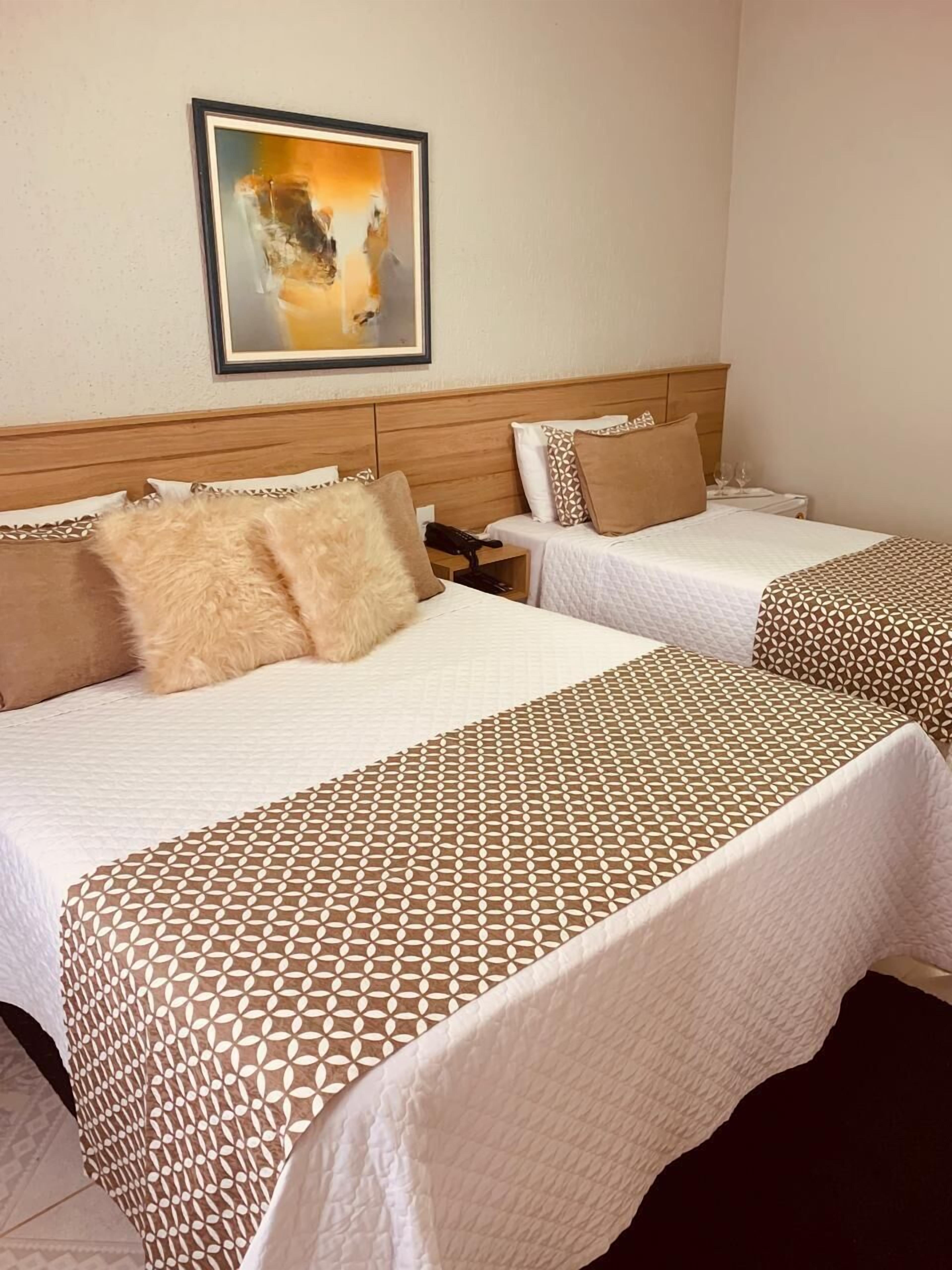 Laptop workspace, free WiFi