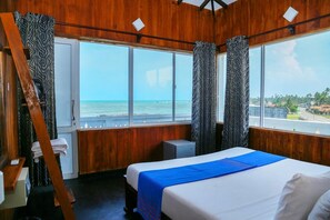 Standard Triple Room, Balcony, City View | Desk, iron/ironing board, free WiFi