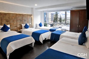 Camera familiare | Una scrivania, Wi-Fi gratuito