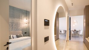 2 bedrooms, iron/ironing board, WiFi (free), bed sheets