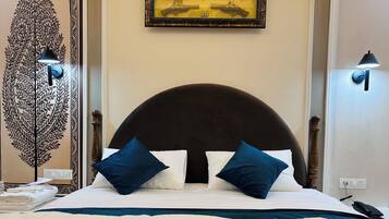 Habitación Deluxe, 1 cama de matrimonio grande | Ropa de cama de alta calidad y edredones de plumas