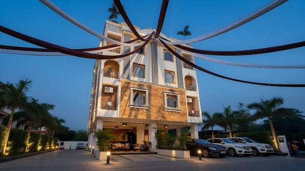 Exterior - Knight Oasis (Danta Ramgarh)