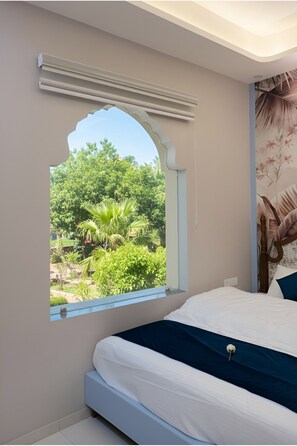 Suíte real, sacada, vista para a cidade | Roupas de cama premium