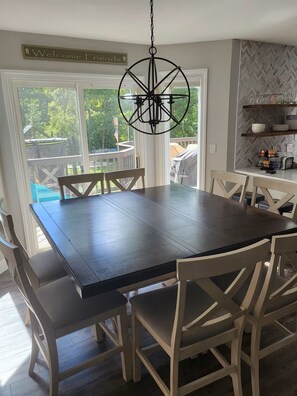 تناول الطعام