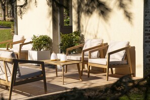 Terrace/patio - Beautiful country house near Deauville, a cocoon in the heart of nature! (Pierrefitte-en-Auge)