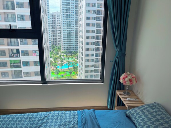 خدمة الإنترنت وملاءات أسرّة