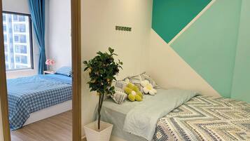 Internet, bed sheets