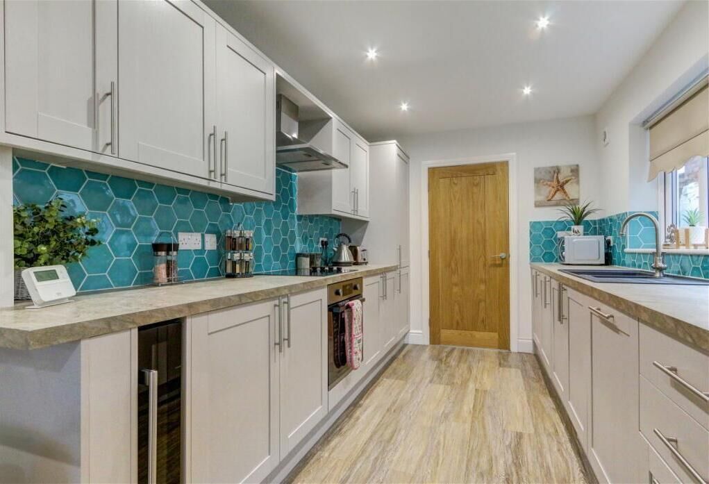 Microwave, oven, dishwasher